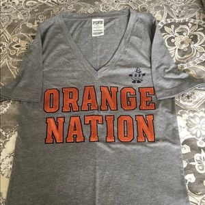 🌺 NWOT Brand New never worn “PINK “T-shirt